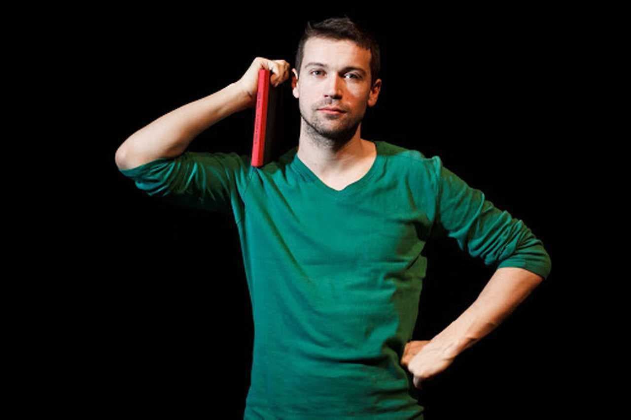 Listování: Jak se stát diktátorem